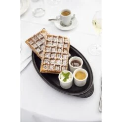 Staub 31 Cm Oval Cast Iron Oven Dish With Lid Black 11 Staub 31 Cm Oval Cast Iron Oven Dish With Lid Black -Staub 000013466