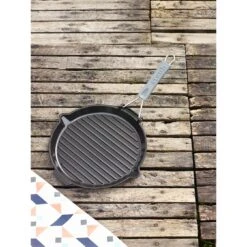 Staub 28 Cm Round Cast Iron Grill Pan With Pouring Spout Black -Staub 000017230
