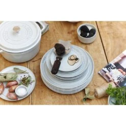 Staub 15 Cm Ceramic Plate Flat White Truffle 13 Staub 15 Cm Ceramic Plate Flat White Truffle -Staub 000019657