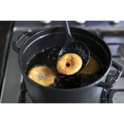 Staub 31 Cm Silicone Skimming Ladle 10 Staub 31 Cm Silicone Skimming Ladle -Staub 424411402