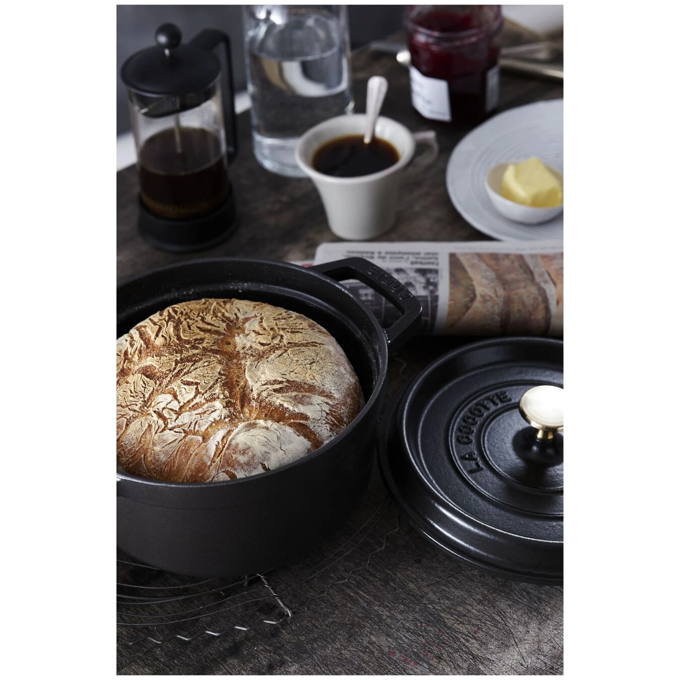Staub 22 Cm Round Cast Iron Cocotte Black 5 Staub 22 Cm Round Cast Iron Cocotte Black - Image 3