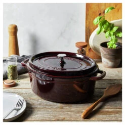 Staub 31 Cm Oval Cast Iron Cocotte Grenadine-red 12 Staub 31 Cm Oval Cast Iron Cocotte Grenadine-red -Staub 750058436